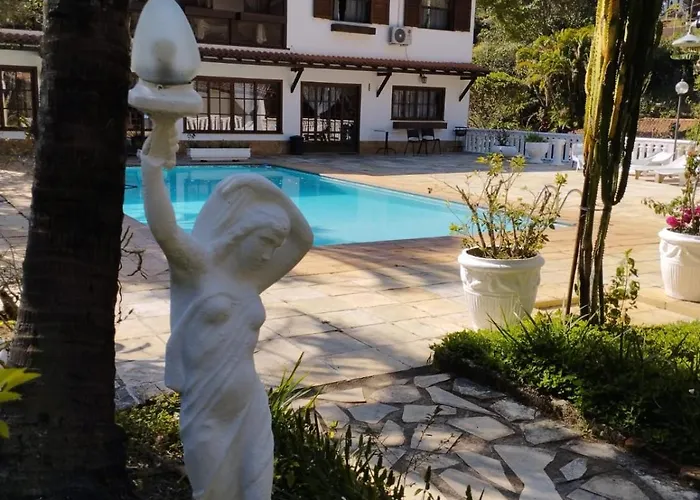 Vila da Sol Itaipava casas e estúdios